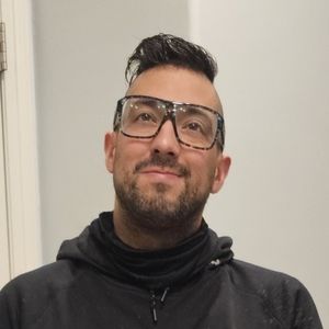 Meet your Posher, Lalo